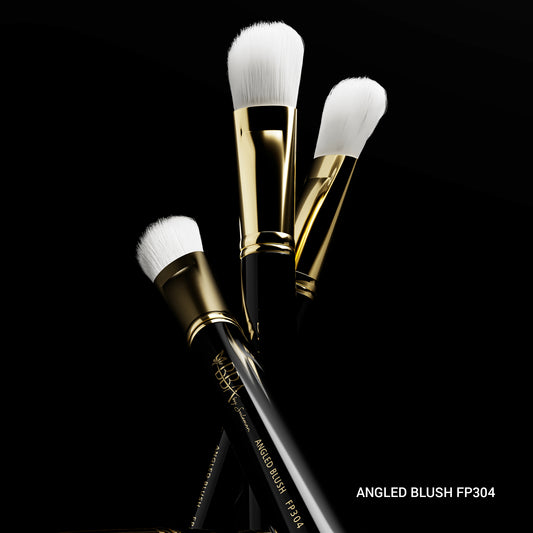 Angled Blush Brush FP304