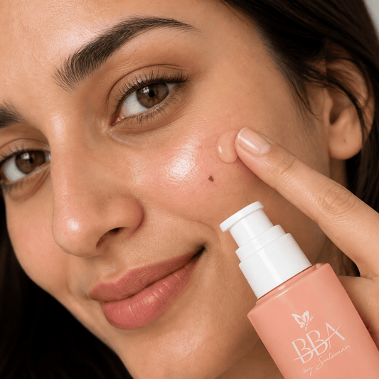 Hydrating AQUA-GEL (Leaves complexion dewy, luminous and refreshed)