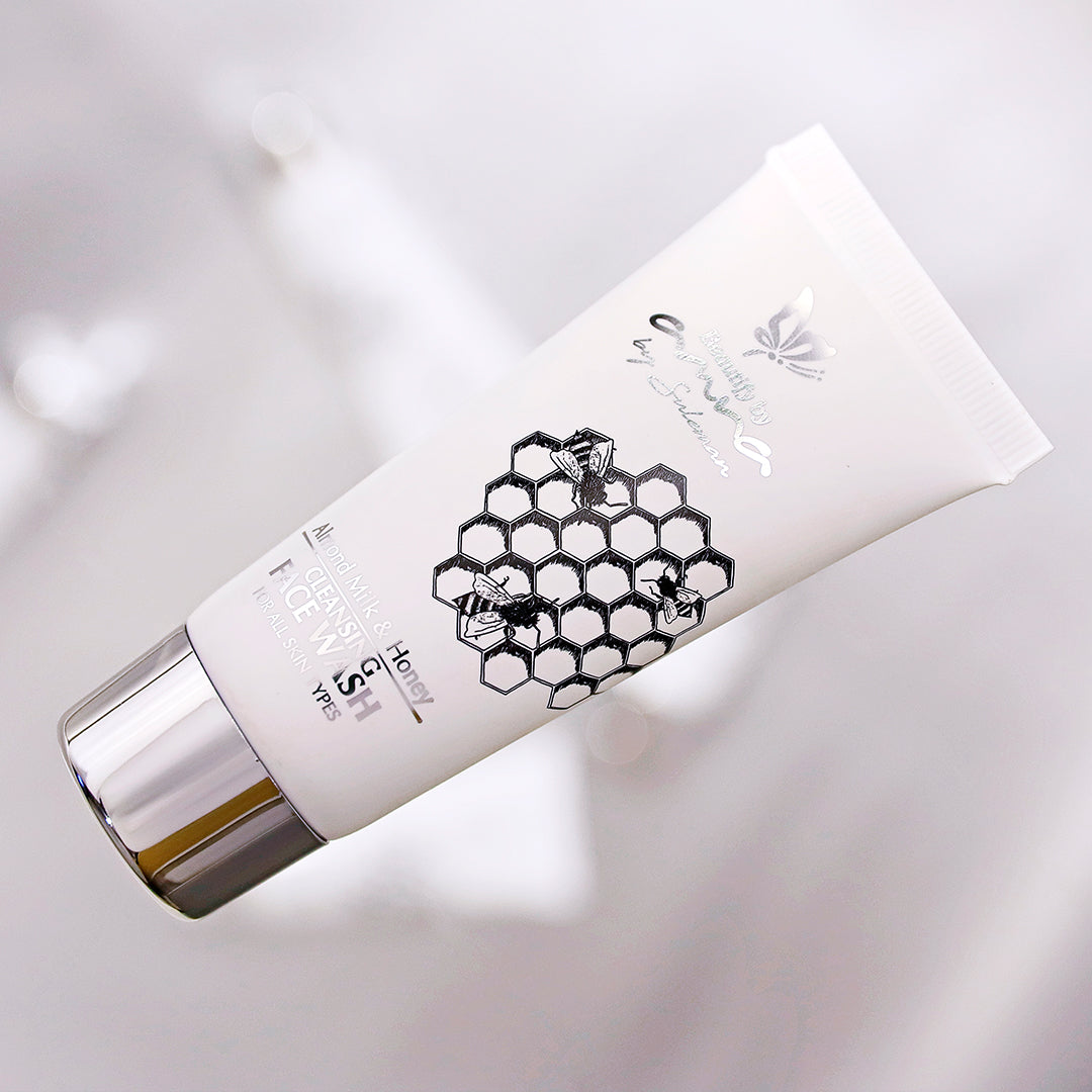 Almond Milk & Honey CLEANSING FACE WASH ( FOR ALL SKIN TYPES)
